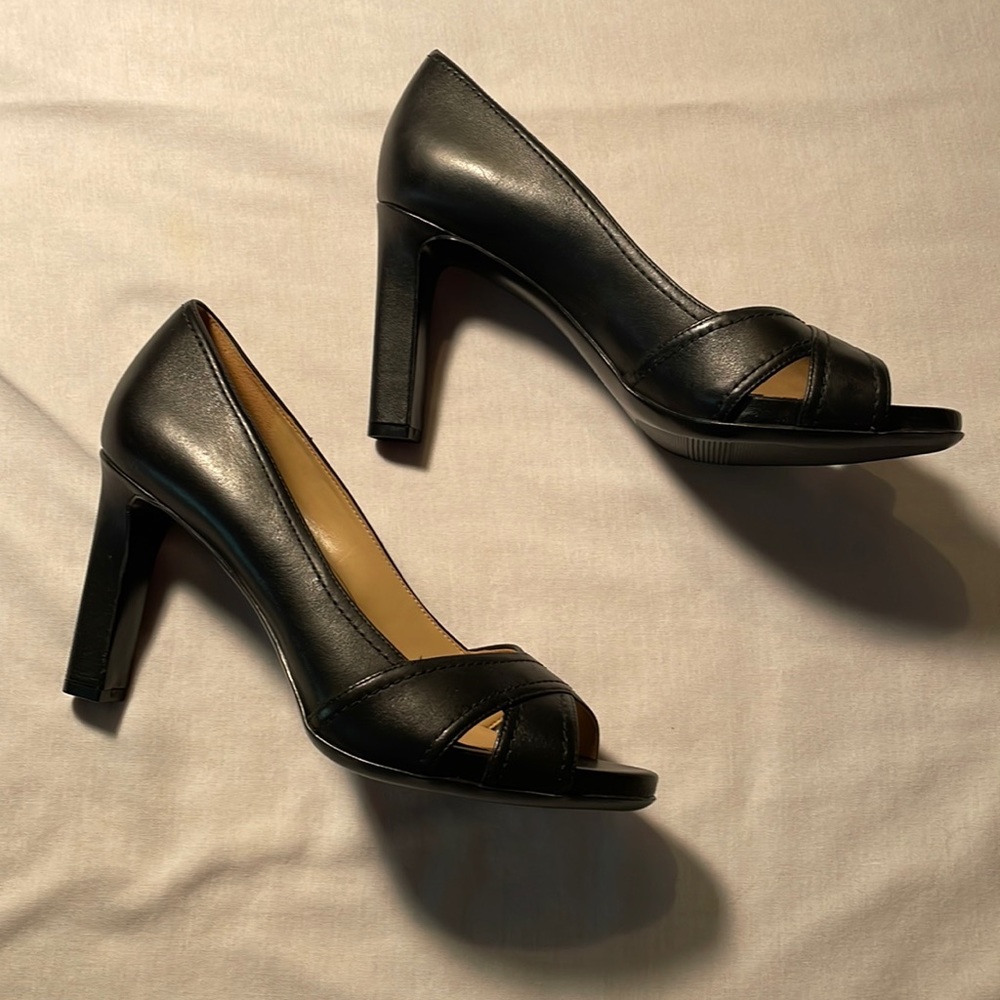 Naturalizer Odetta Black Leather open toe heels, brand new,size 10M,3 7/8”